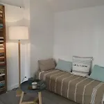 拉瑞维里住宿加早餐旅馆 酒店 波尔尼克